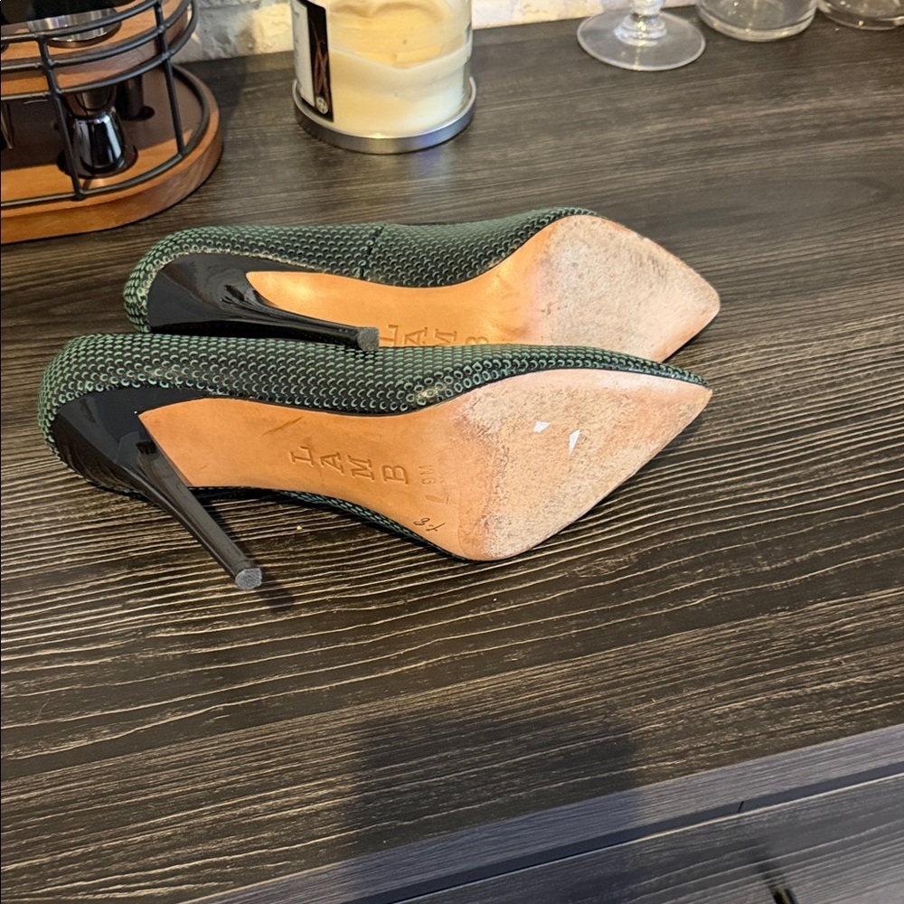 L.A.M.B. Bee pumps- Women's Black and Green - Picture 6 of 7